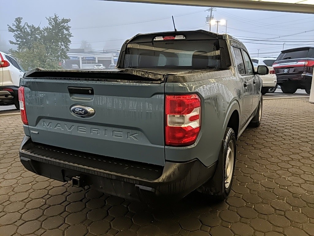 Certified 2022 Ford Maverick XL image 5