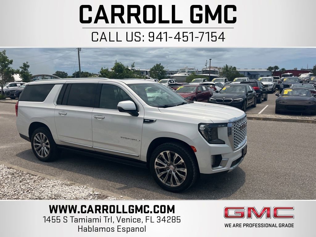 Used 2022 GMC Yukon XL Denali AWD/4WD image 1