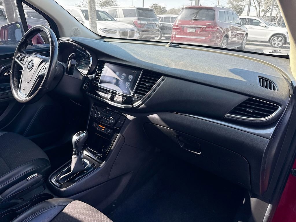 Used 2018 Buick Encore Preferred image 27
