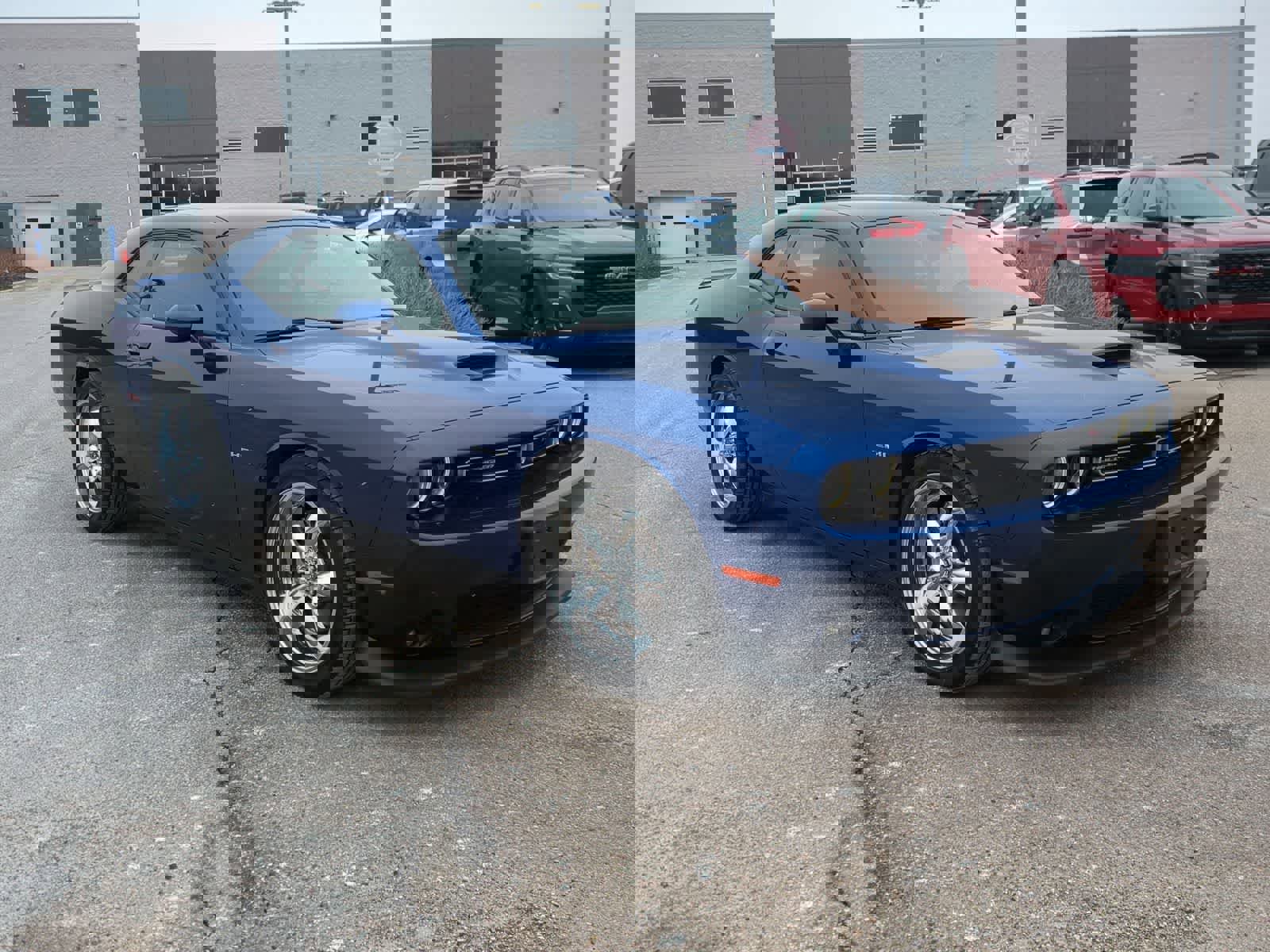 Used 2022 Dodge Challenger R/T w/ Driver Convenience Group image 2