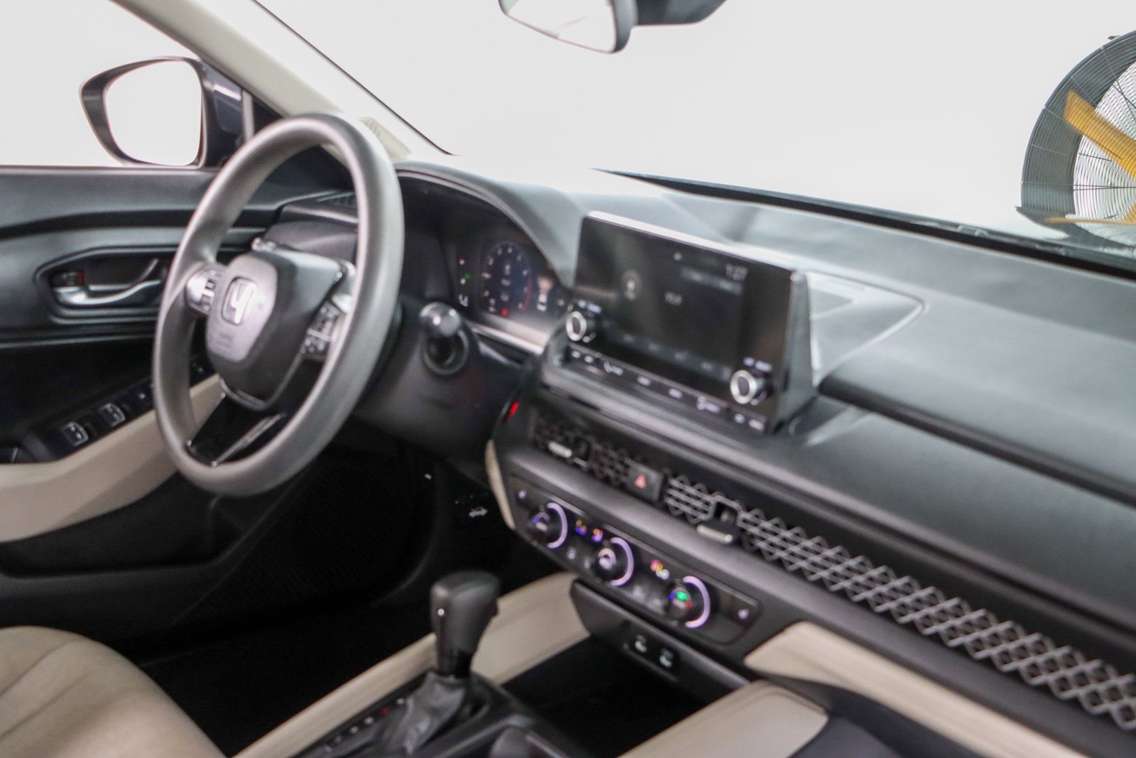 Used 2024 Honda Accord EX image 26