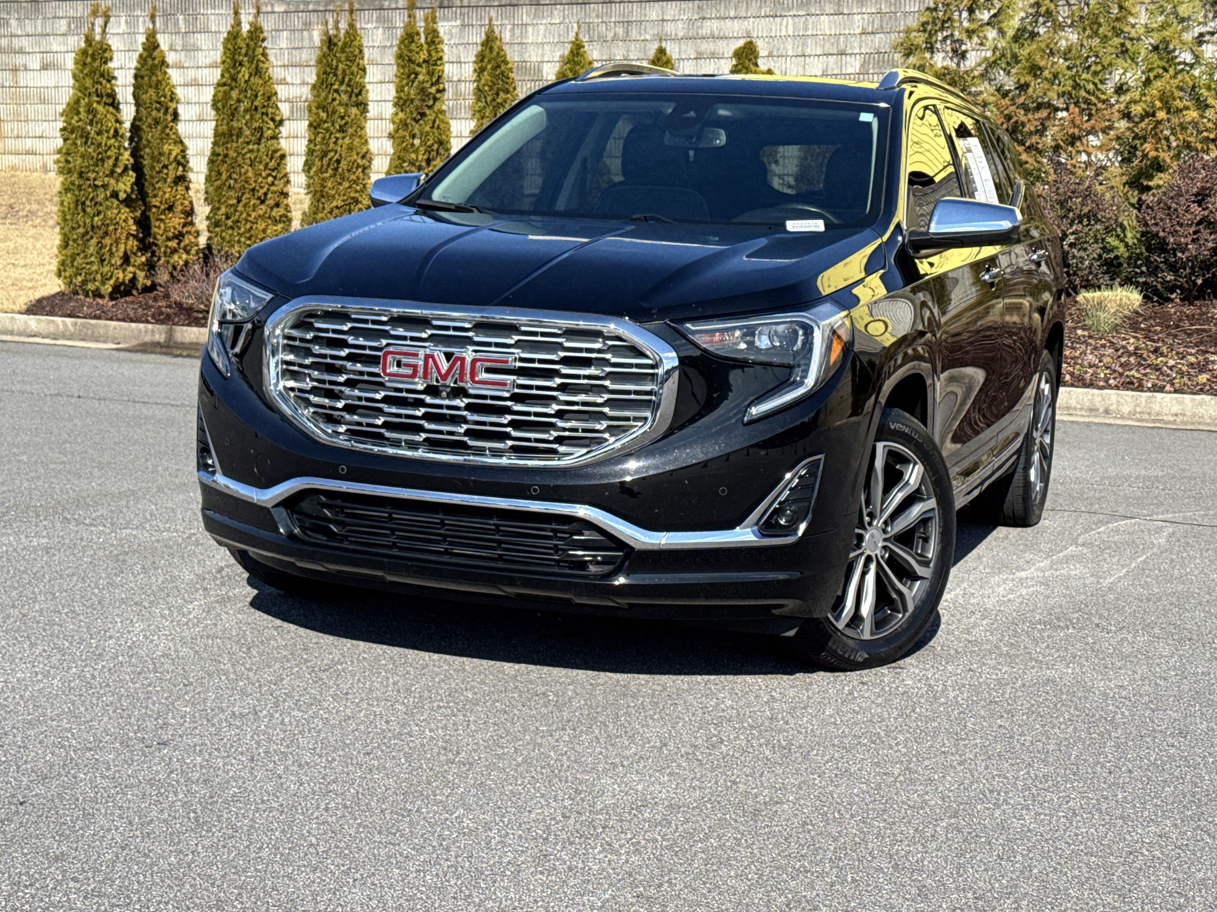 Used 2020 GMC Terrain Denali w/ Denali Premium Package image 5