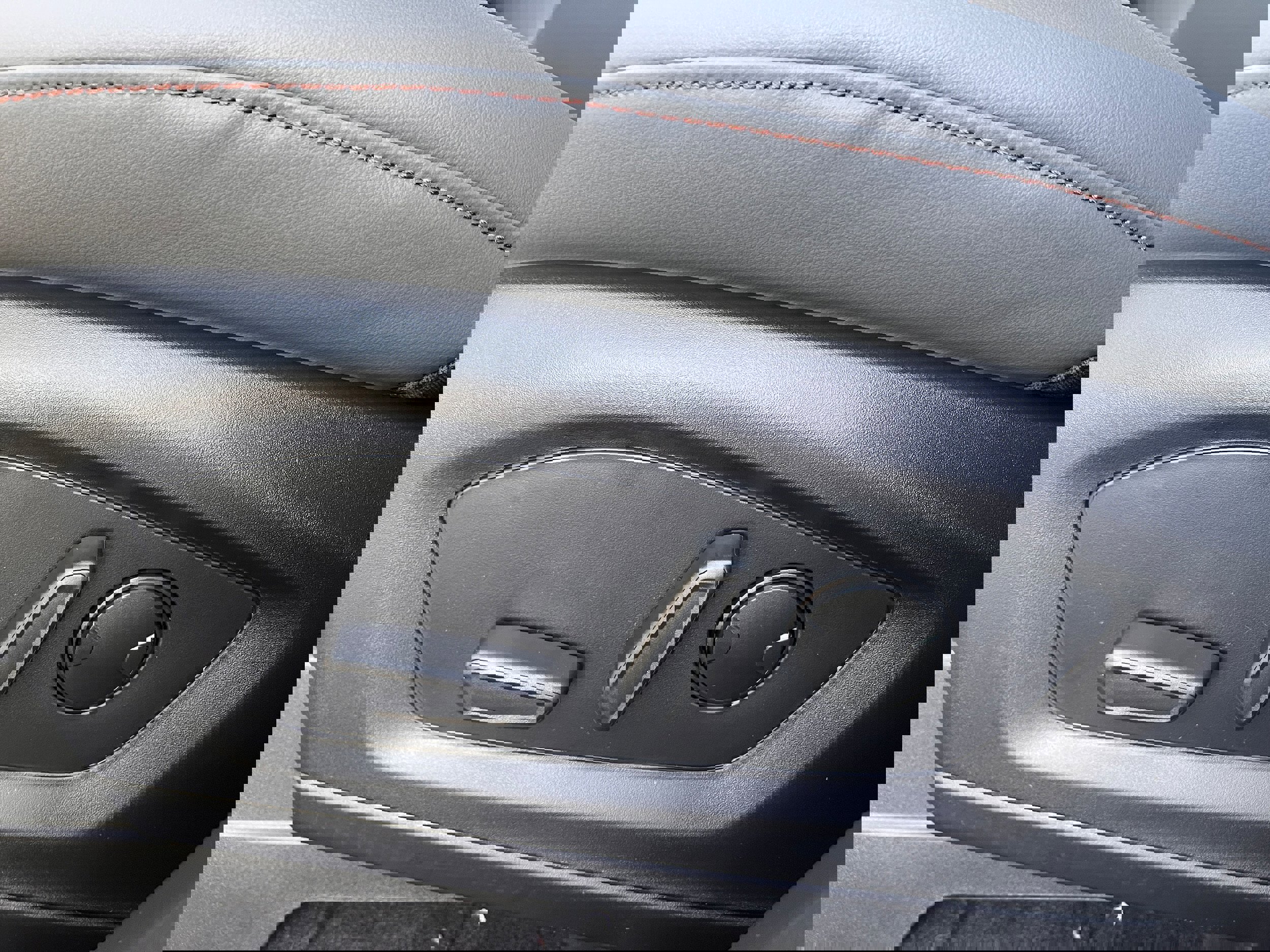 New 2026 Ford Explorer Active w/ Active Comfort Package image 8