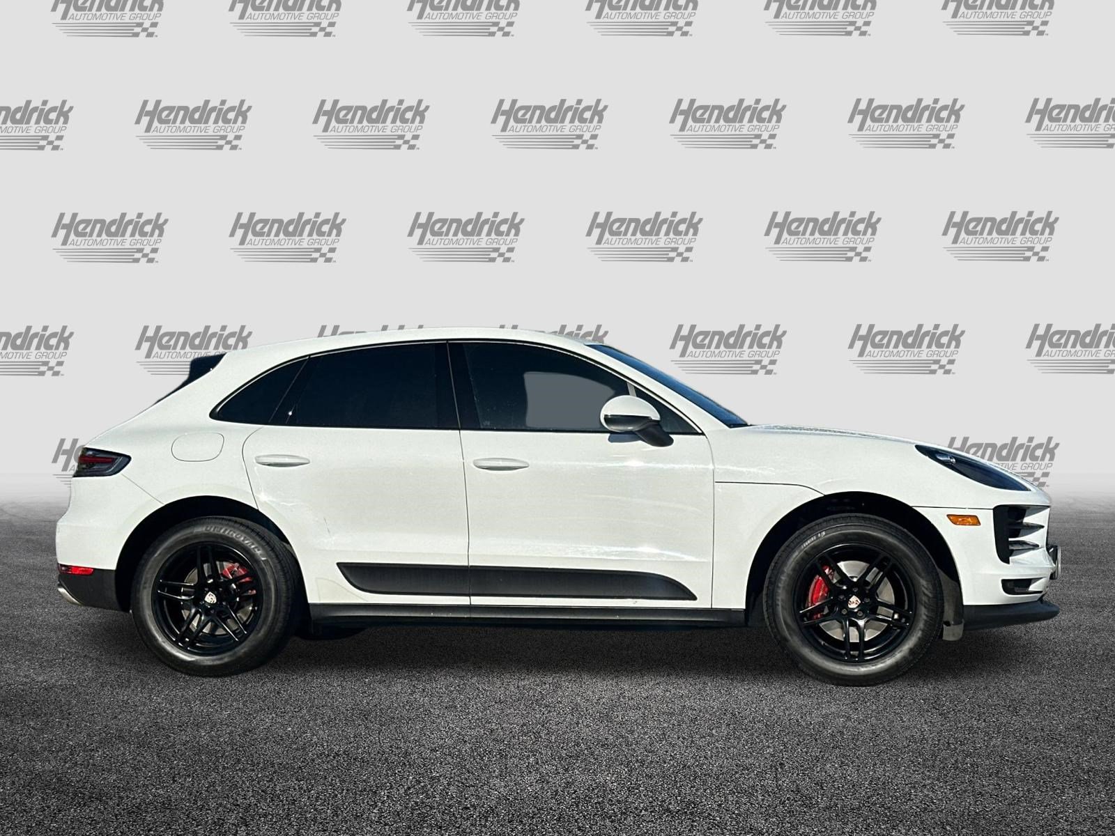 Used 2020 Porsche Macan AWD/4WD image 3