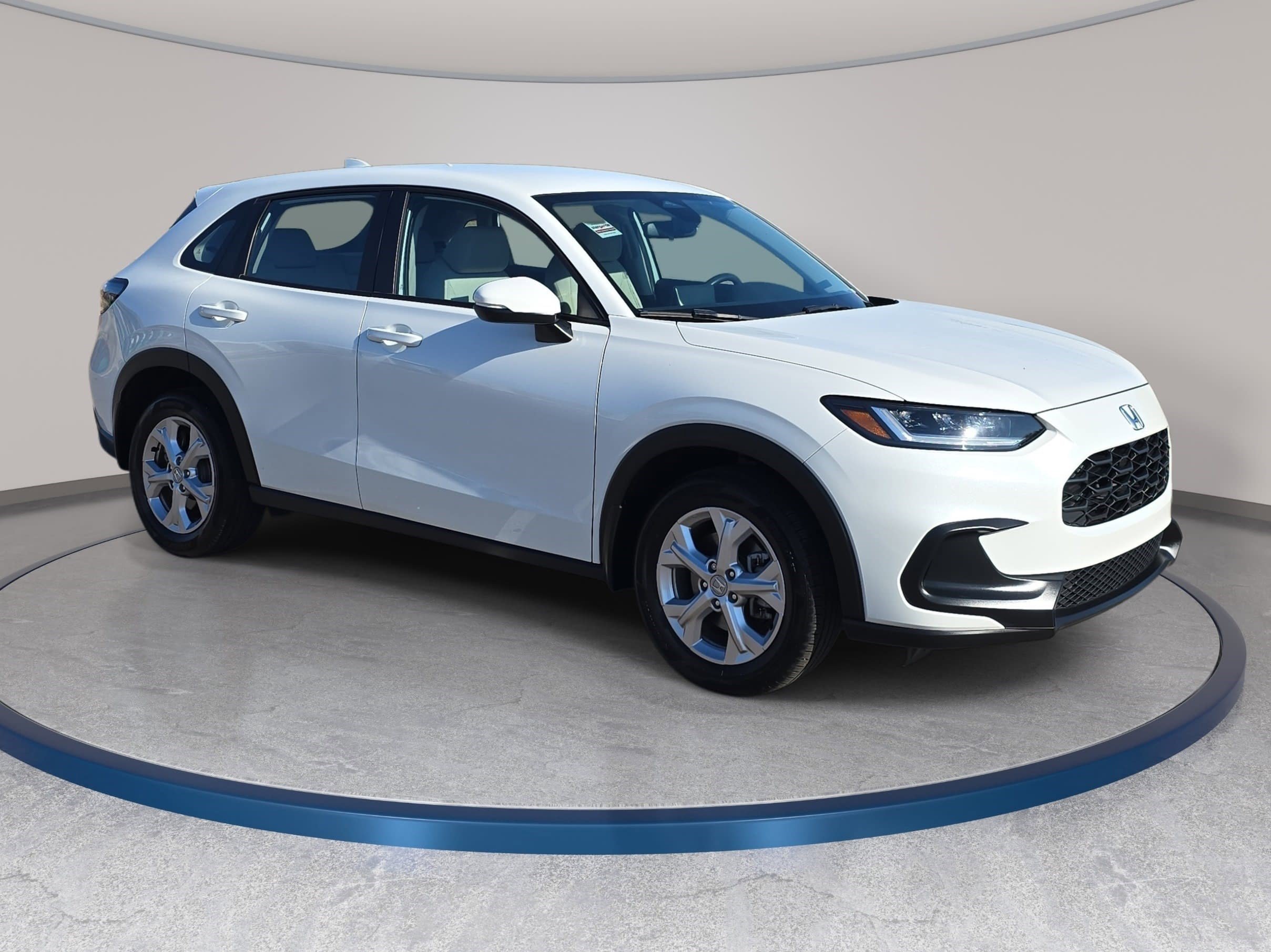 Certified 2024 Honda HR-V LX image 3