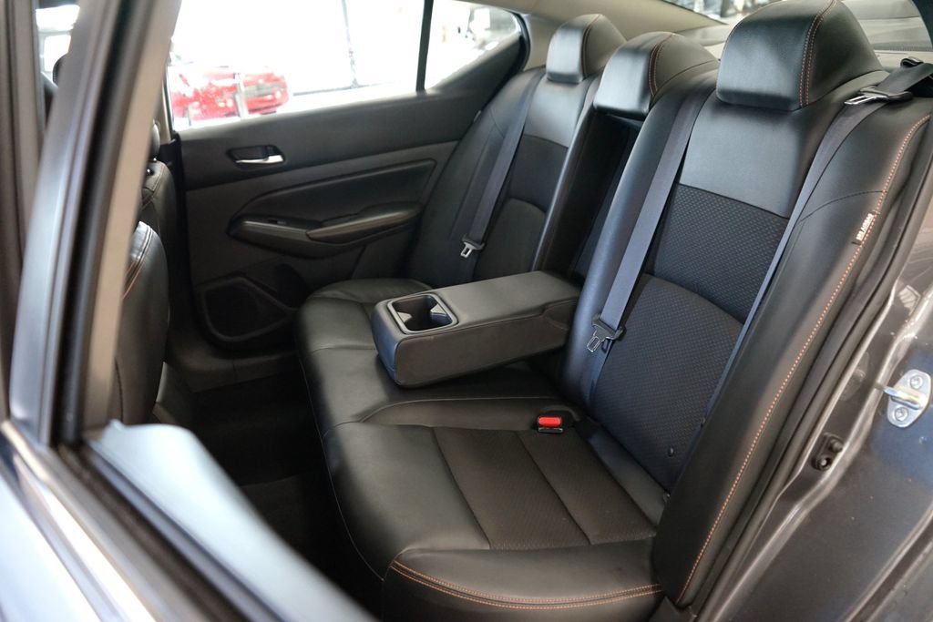 Used 2021 Nissan Altima 2.5 SR FWD image 44
