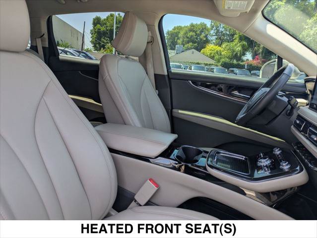 Certified 2022 Lincoln Nautilus FWD w/ Premium Package image 24
