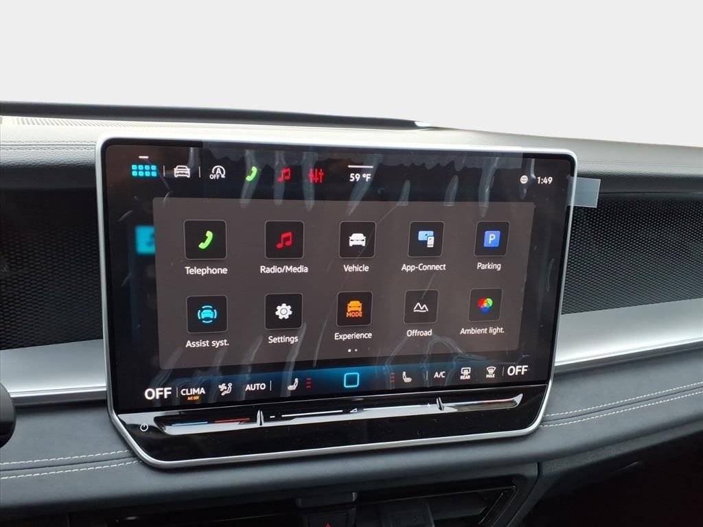 New 2026 Volkswagen Tiguan SE AWD/4WD image 17