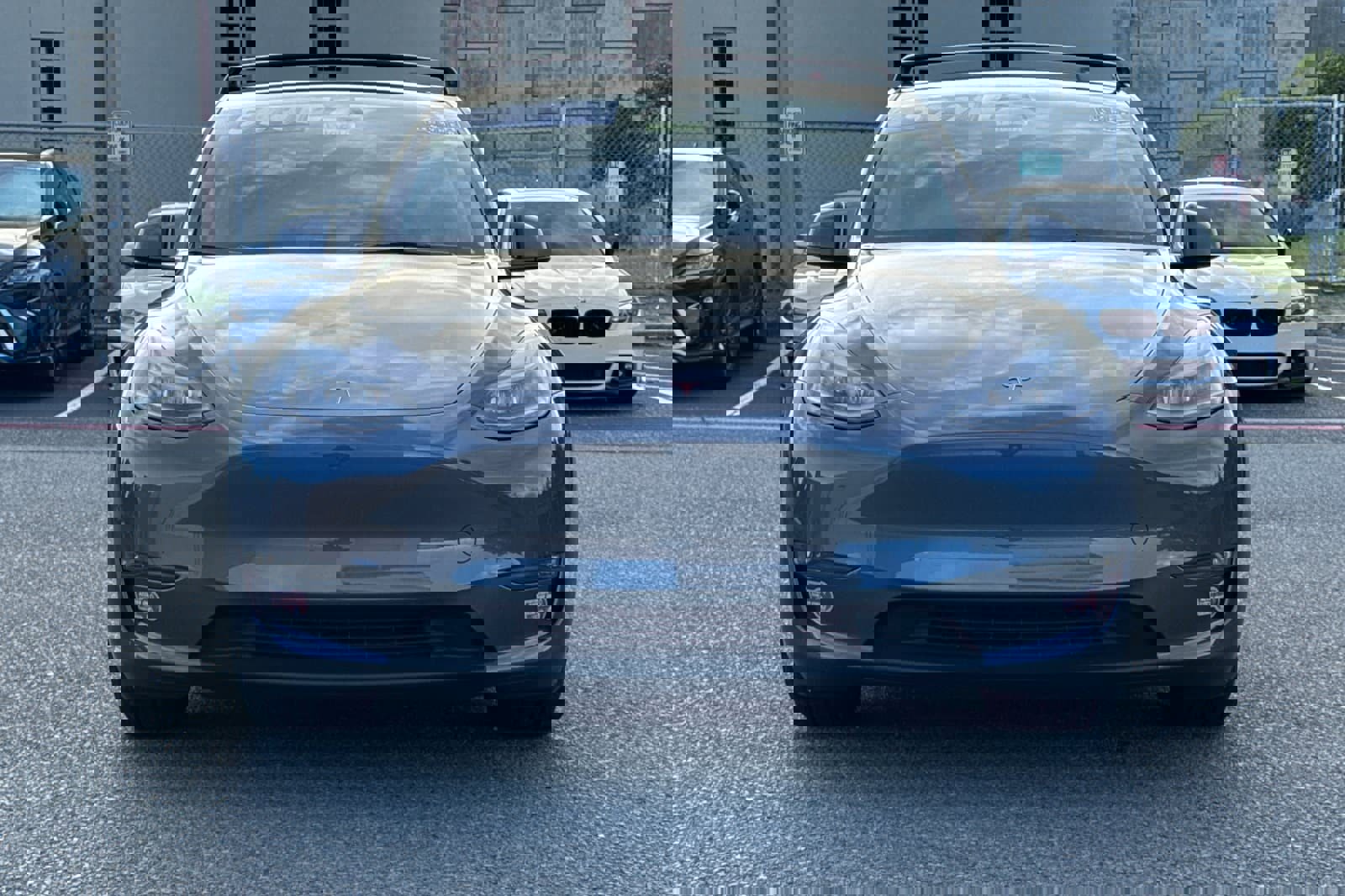 Used 2023 Tesla Model Y Performance image 10