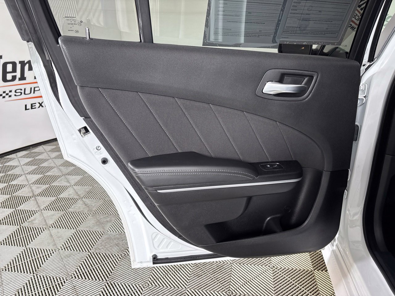 Used 2019 Dodge Charger Scat Pack RWD image 21
