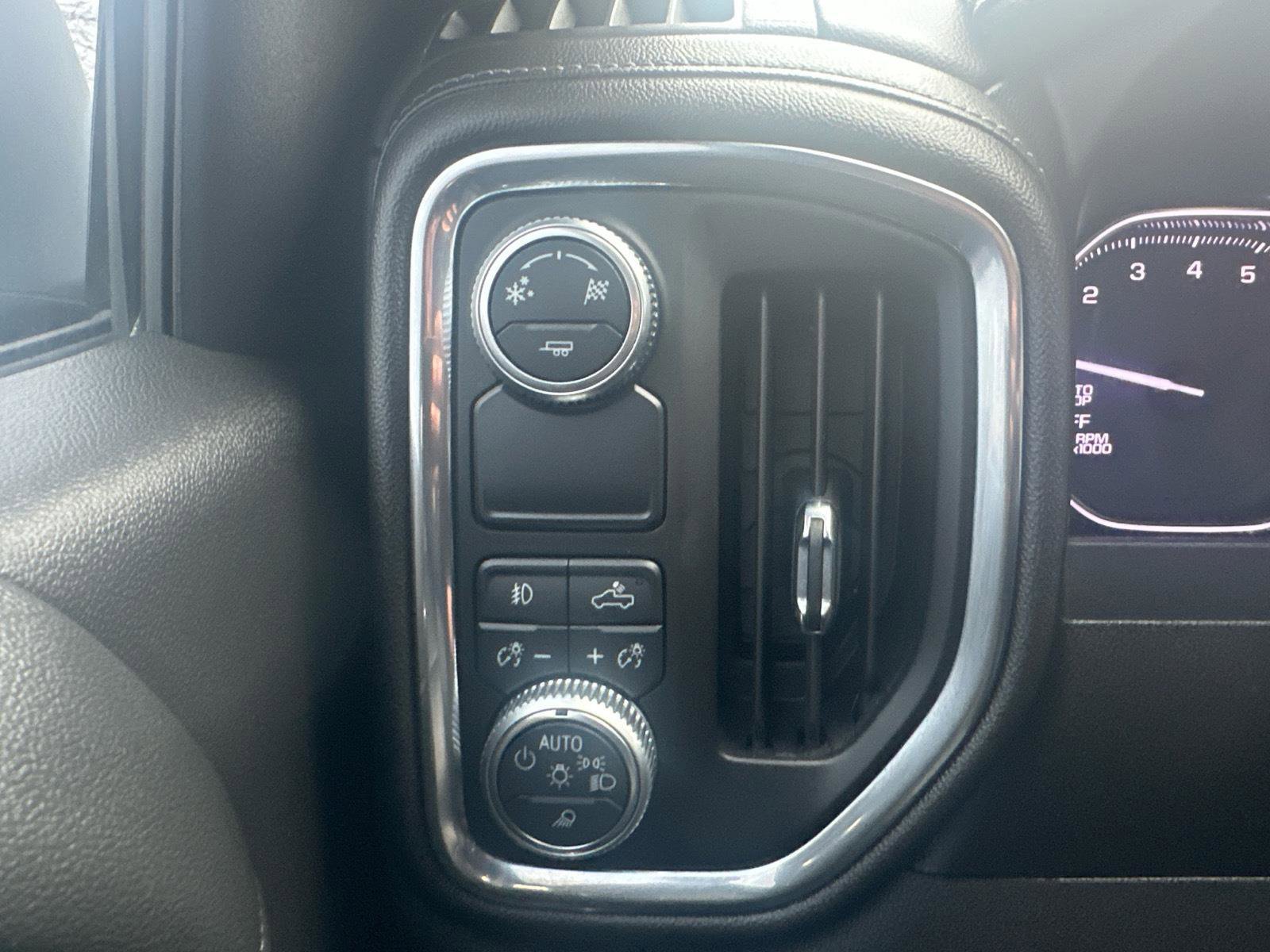 Used 2019 GMC Sierra 1500 SLT w/ SLT Premium Plus Package image 24