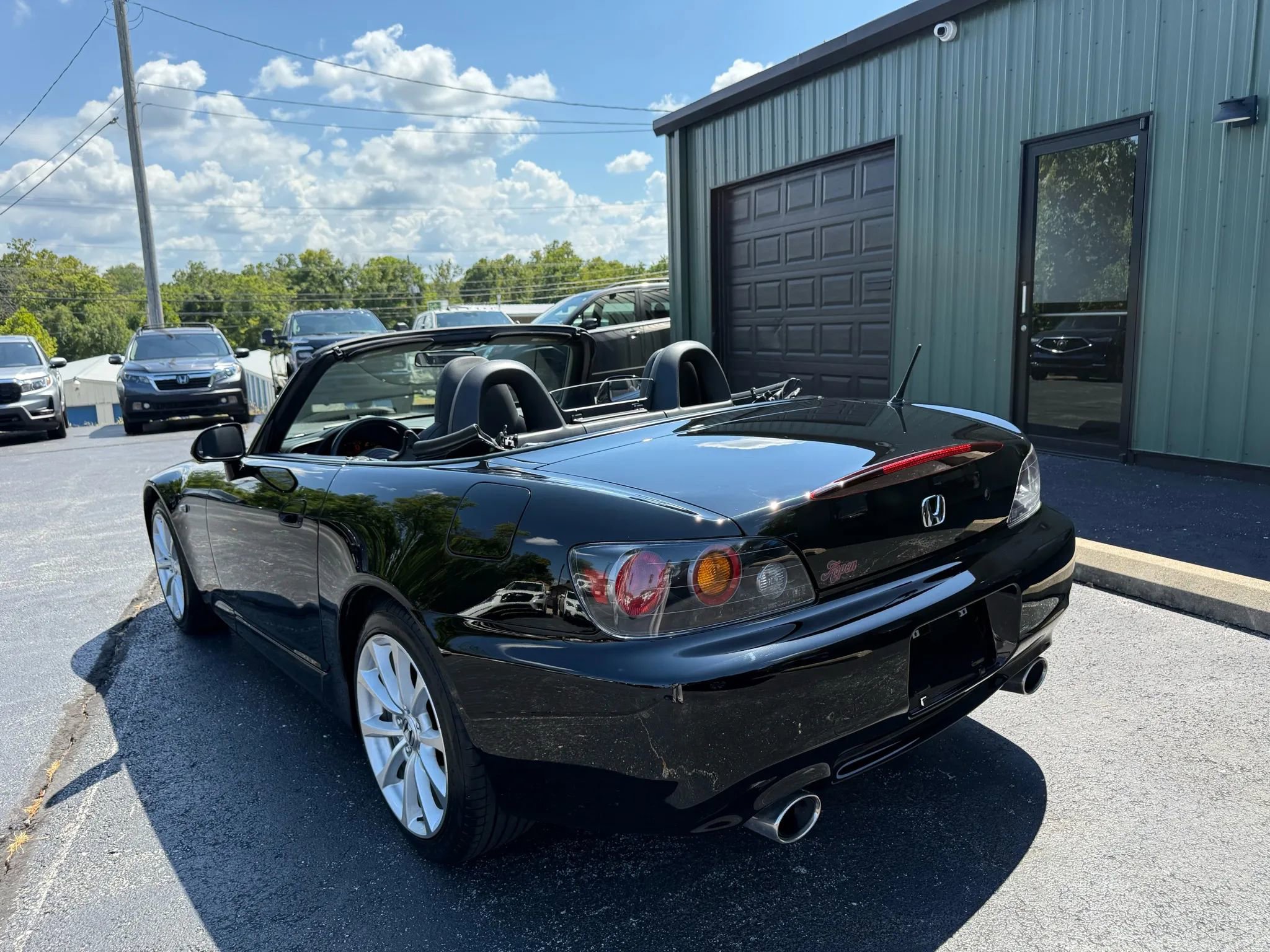 Used 2006 Honda S2000 image 12