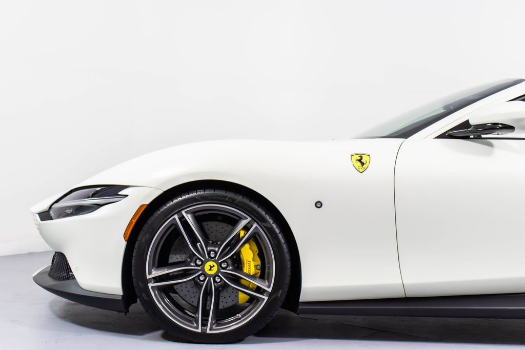 Certified 2022 Ferrari Roma image 27