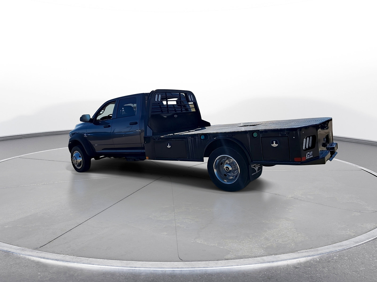 Used 2017 RAM 5500 Tradesman w/ Max Tow Package RWD image 6