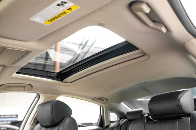 Used 2019 Honda Accord Touring image 5