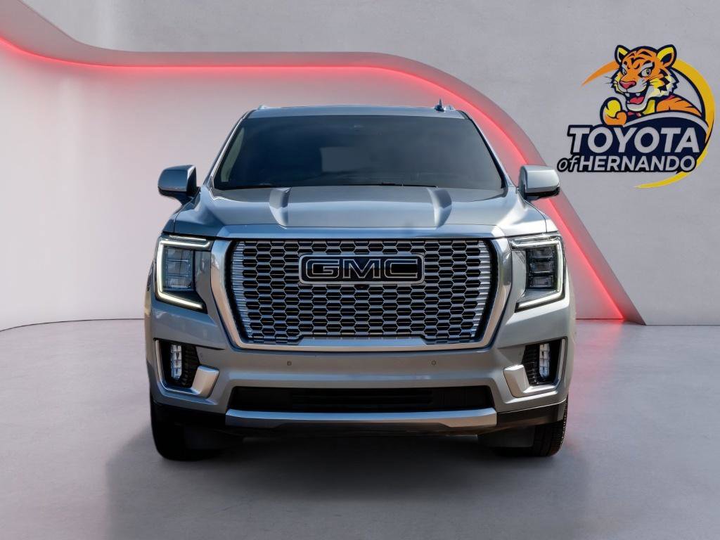 Used 2024 GMC Yukon Denali image 2
