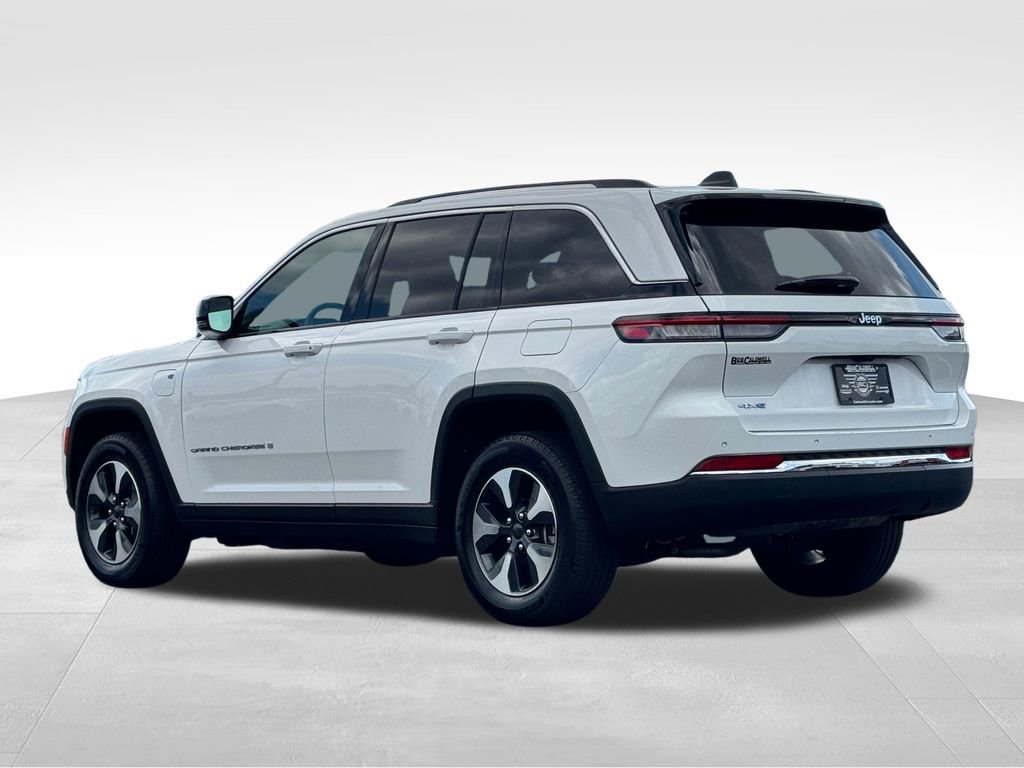 Used 2023 Jeep Grand Cherokee 4WD 4xe image 5
