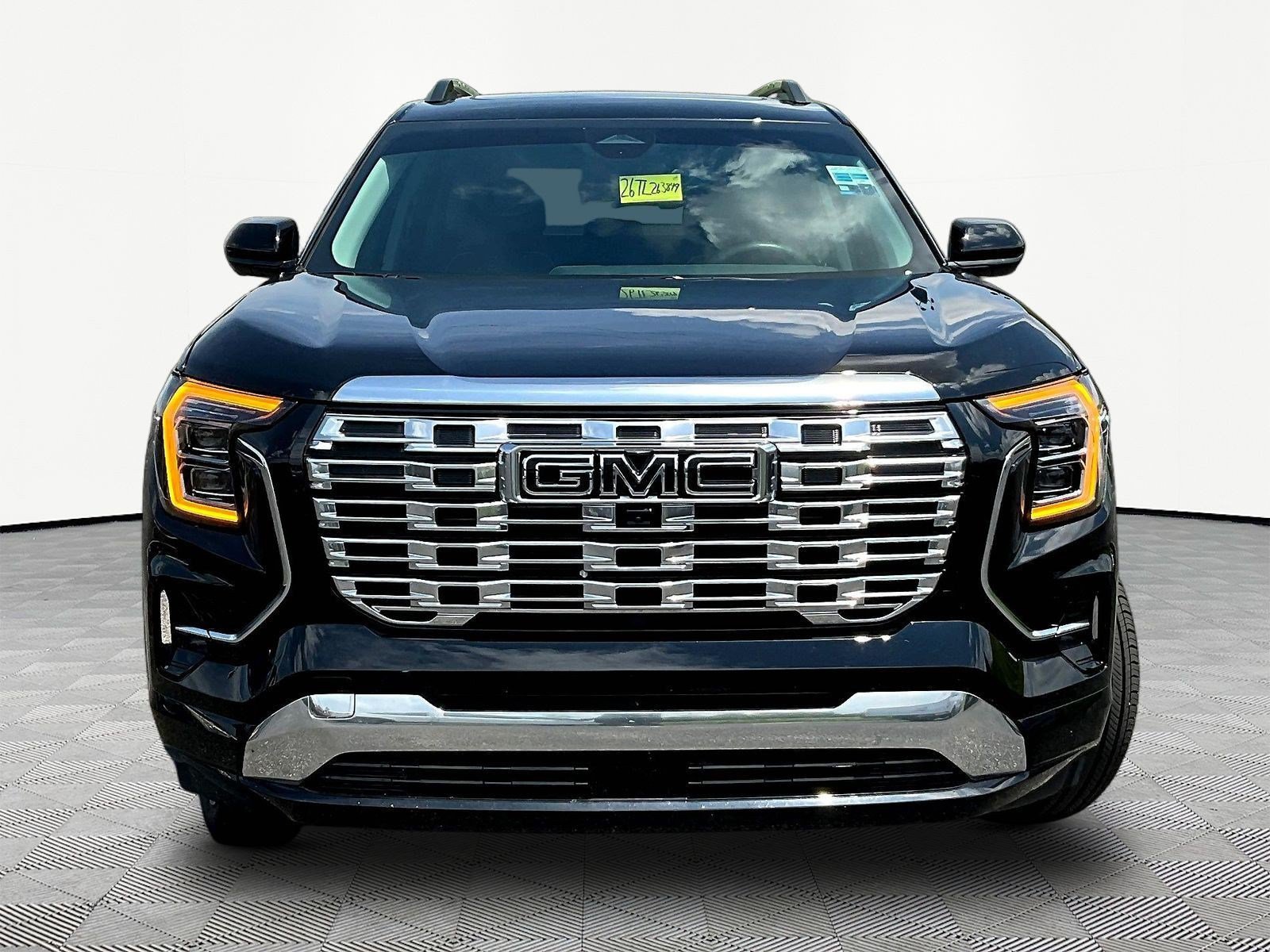 Used 2026 GMC Terrain Denali w/ LPO, Floor Liner Package AWD/4WD image 2