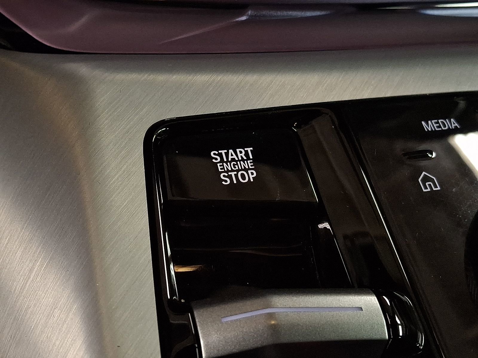 Used 2025 BMW X3 xDrive30i w/ M Sport Package image 19