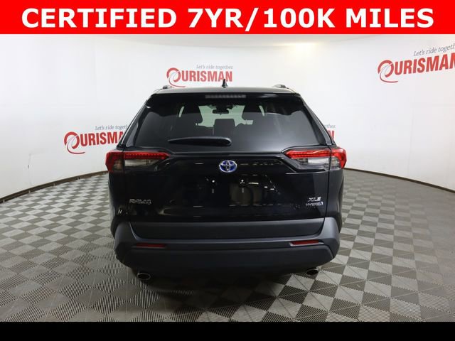 Used 2024 Toyota RAV4 XLE w/ Convenience Package image 9
