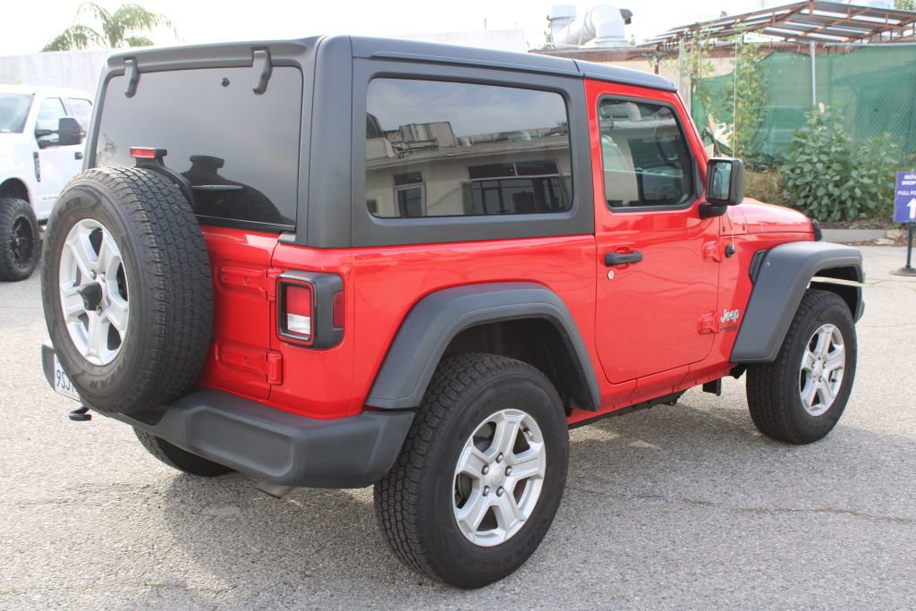 Used 2021 Jeep Wrangler Sport S image 4