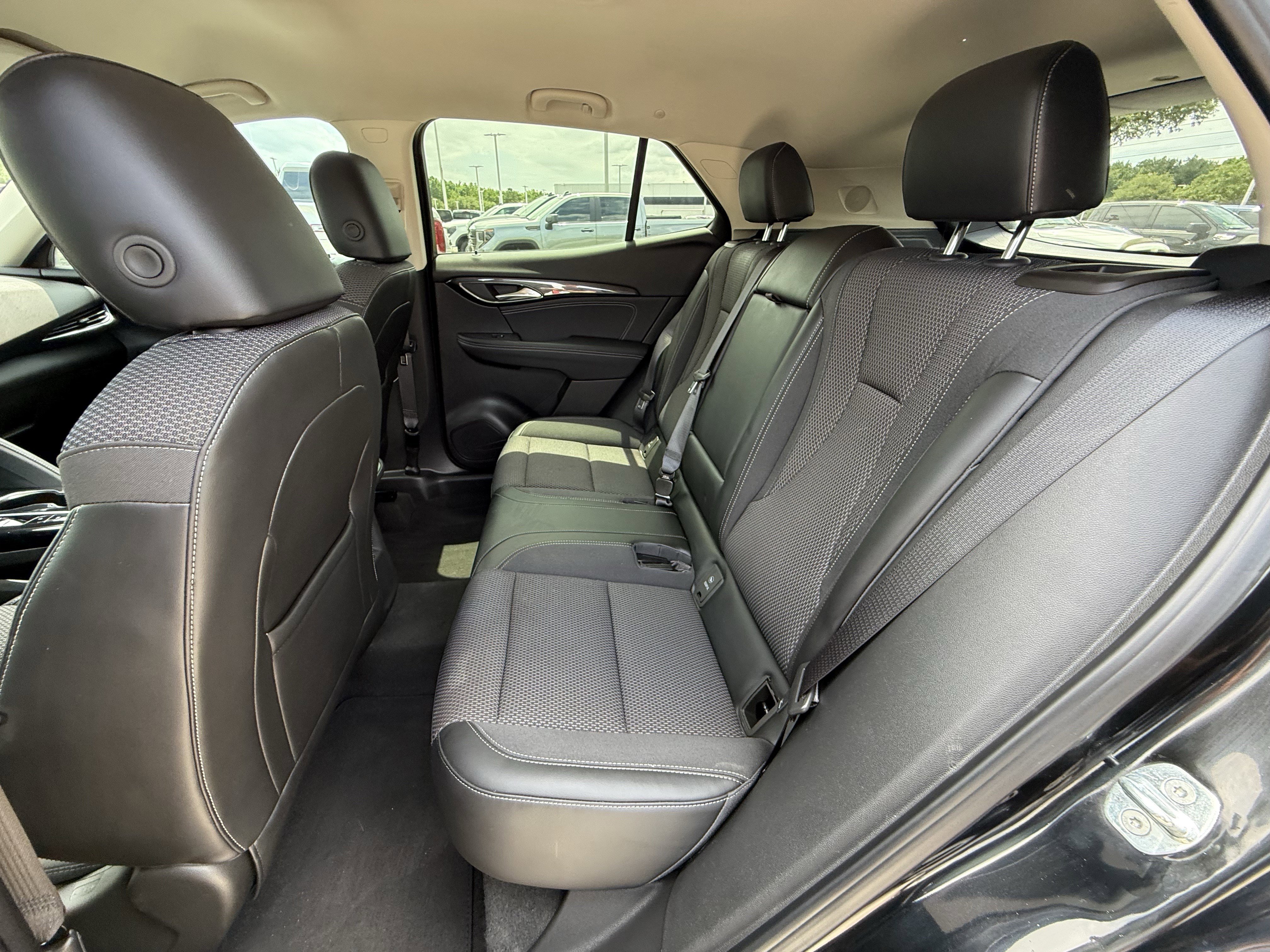 Used 2023 Buick Envision Preferred w/ Sport Touring Package AWD/4WD image 31