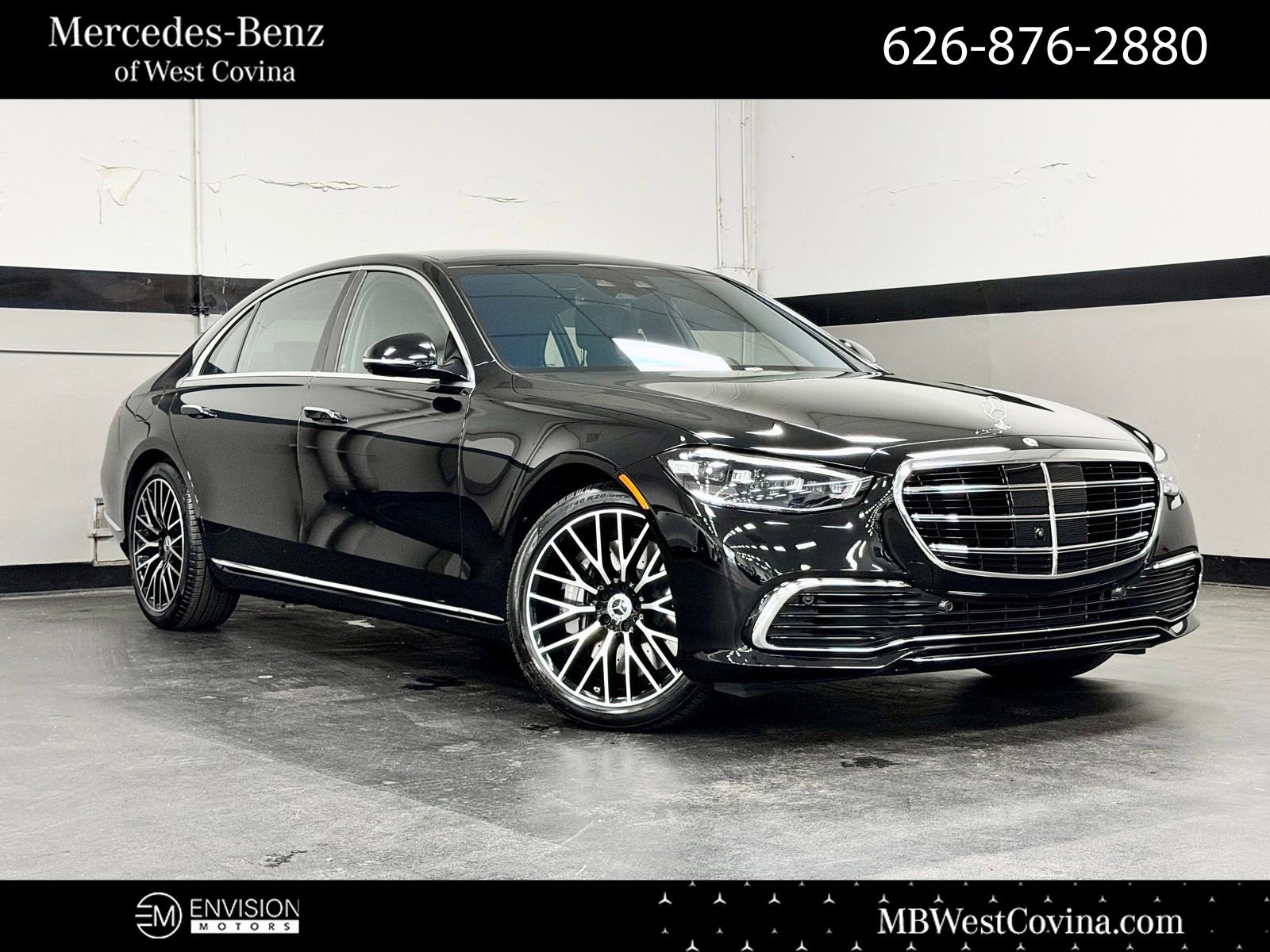 Used 2025 Mercedes-Benz S 580 4MATIC Sedan image 1