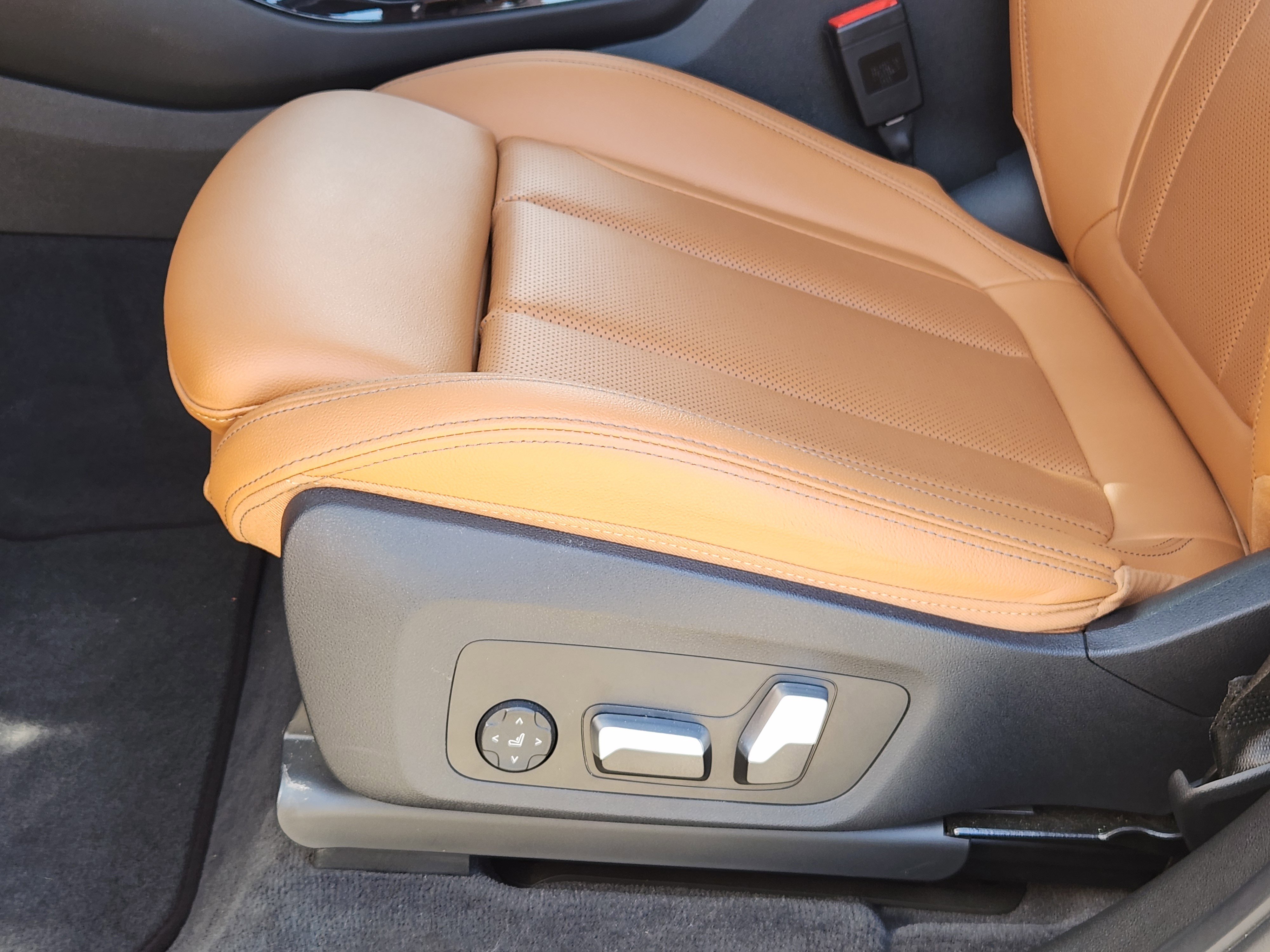 Used 2022 BMW X3 sDrive30i w/ Premium Package 2 (ZPA) image 26