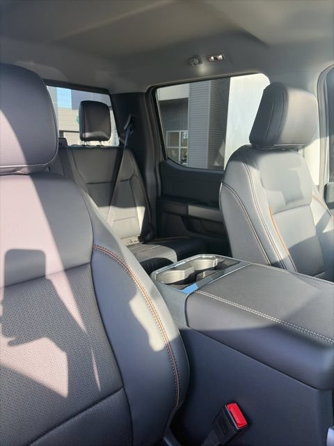 New 2026 Ford F350 Lariat w/ Black Appearance Package AWD/4WD image 20