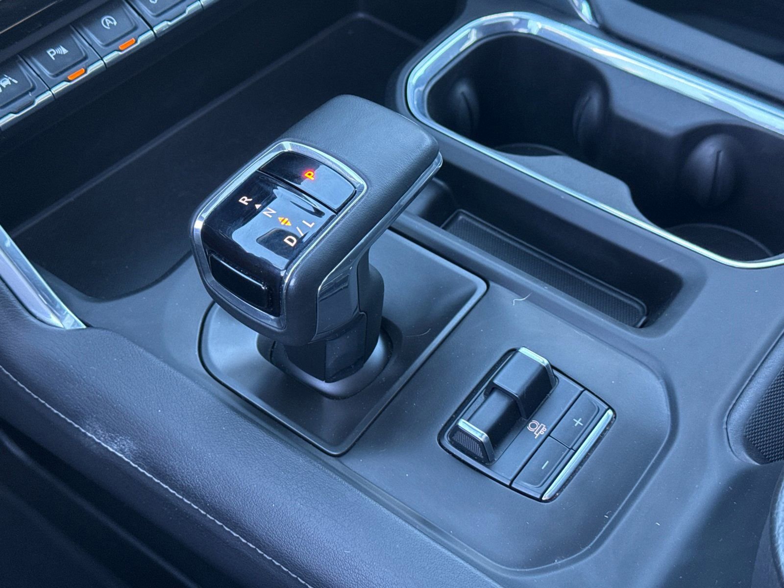 Used 2024 GMC Sierra 1500 Denali image 23