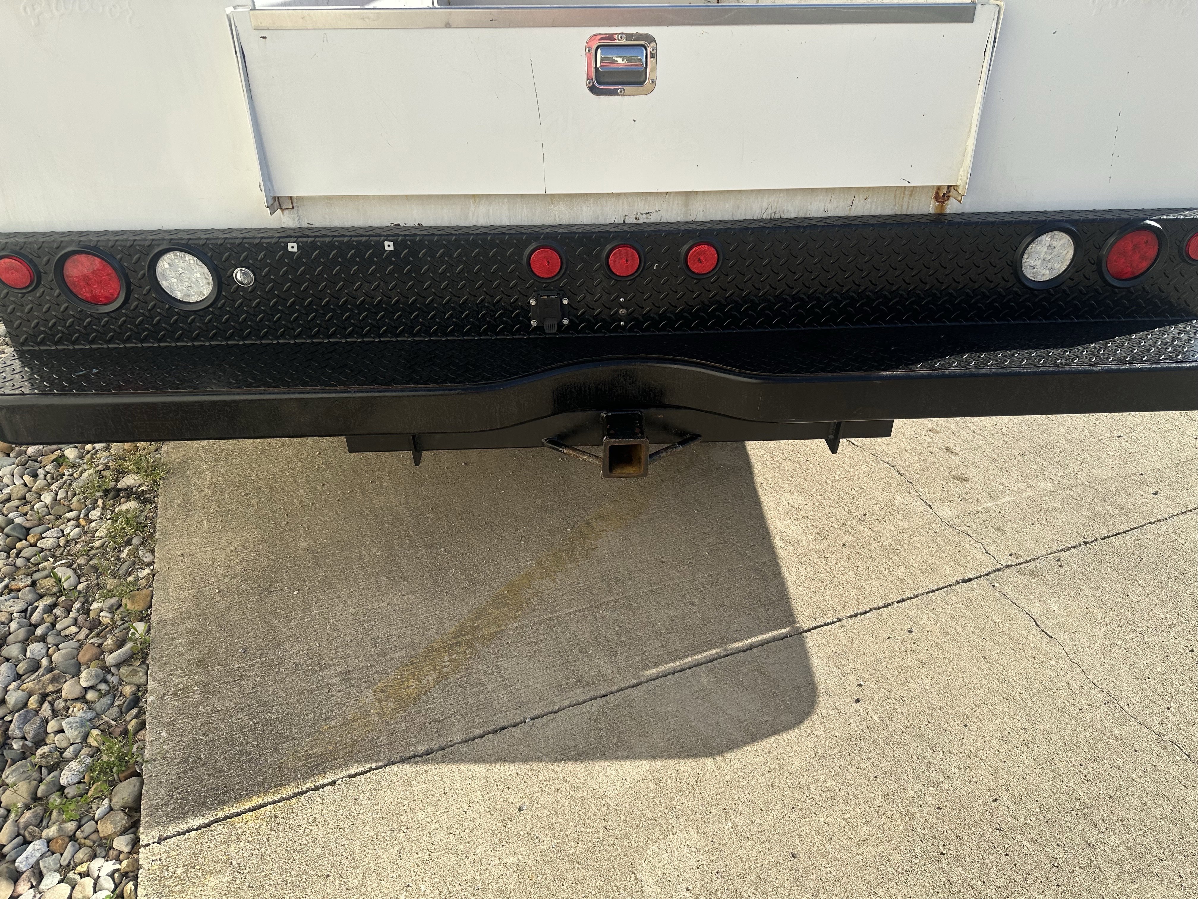 Used 2020 Ford F350 XL w/ Power Equipment Group RWD image 6
