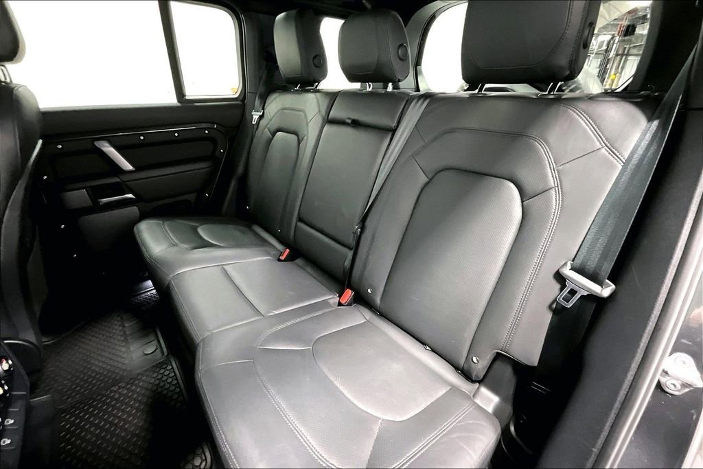 Used 2024 Land Rover Defender 110 Carpathian Edition image 35