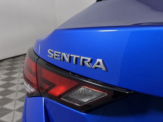 Used 2025 Nissan Sentra SV FWD image 33