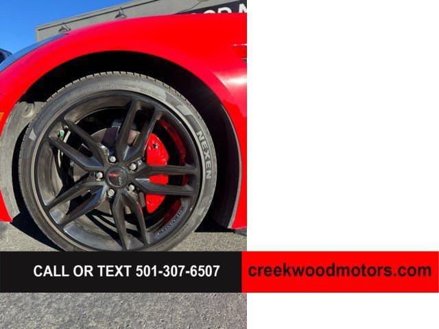 Used 2019 Chevrolet Corvette Stingray Coupe w/ Battery Protection Package RWD image 14