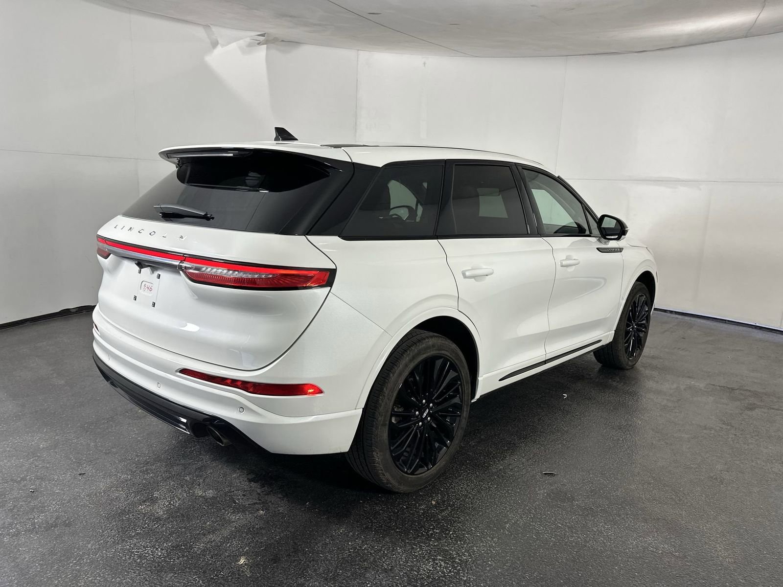 Used 2025 Lincoln Corsair FWD w/ Equipment Group 101A image 11