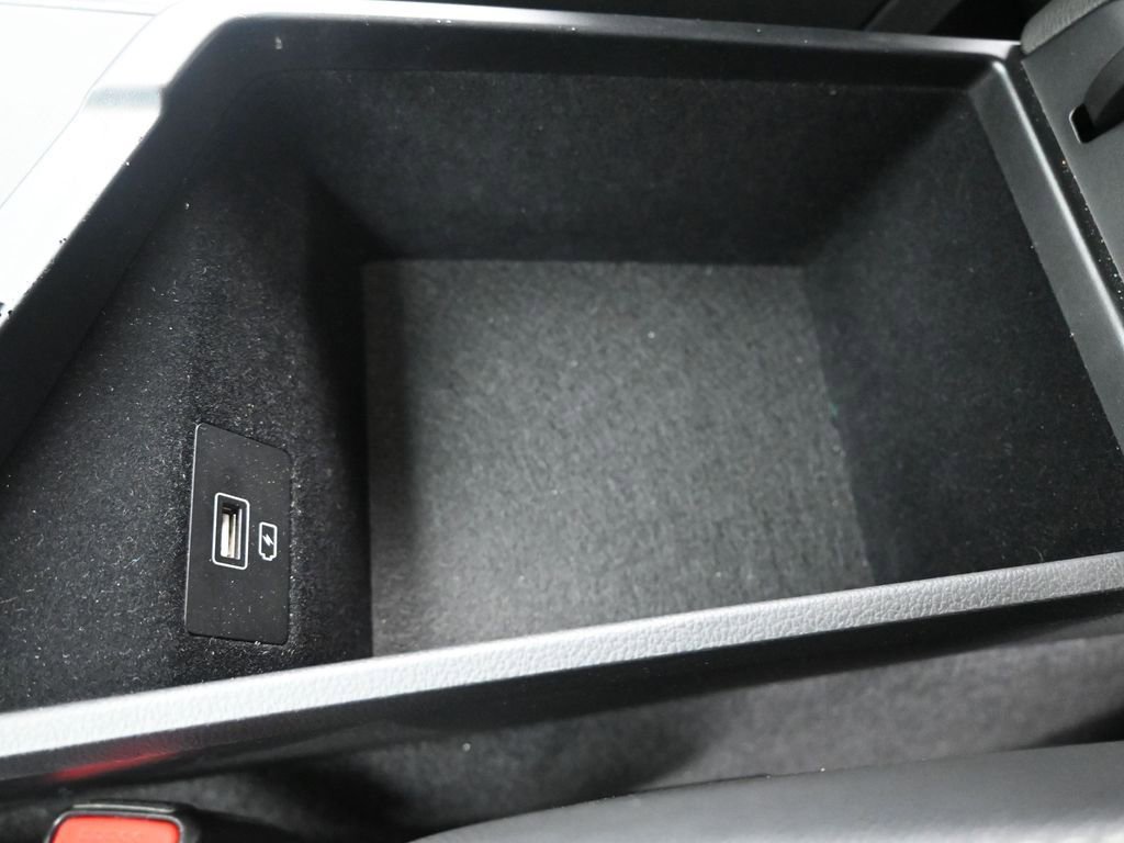 Used 2019 Genesis G70 2.0T Advanced w/ Elite Package image 36