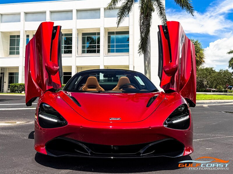 Used 2022 McLaren 720S Spider RWD image 8