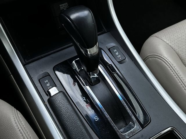 Used 2014 Honda Accord Touring image 23