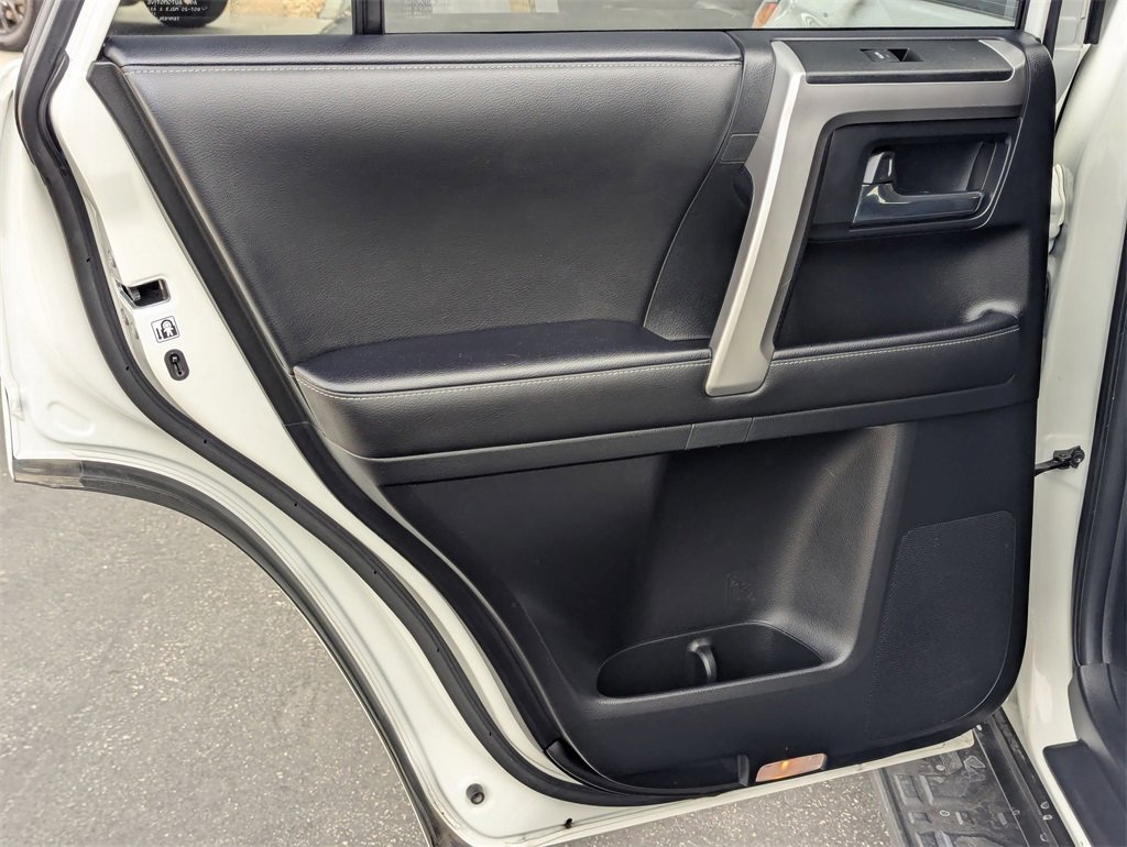 Used 2024 Toyota 4Runner SR5 Premium image 27