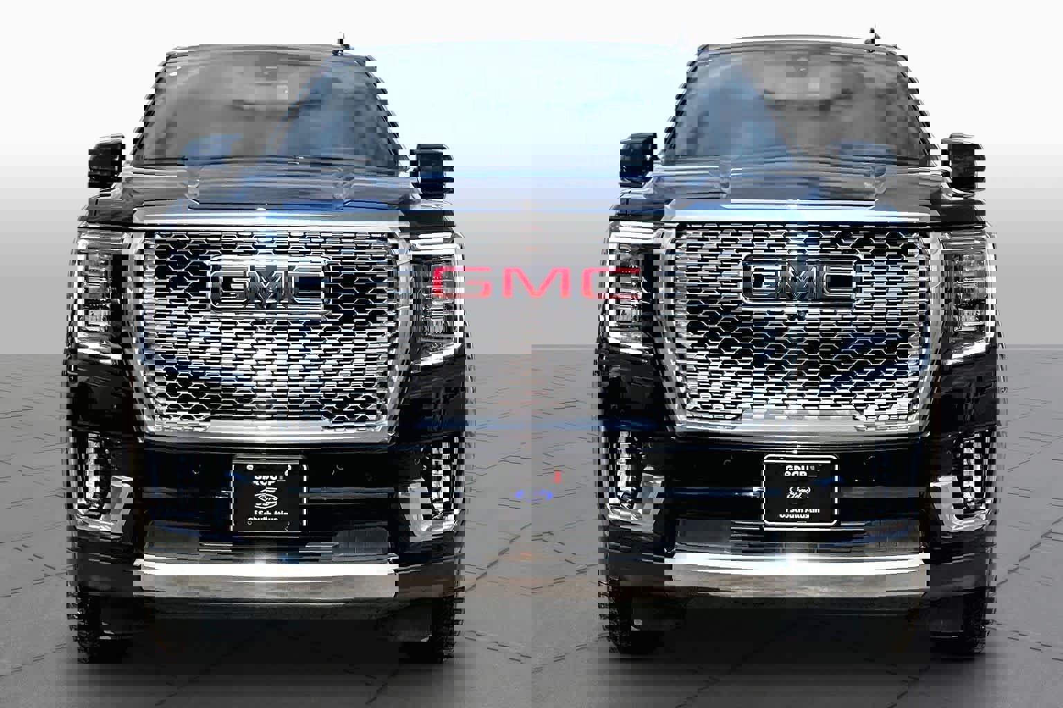 Used 2022 GMC Yukon XL Denali image 4