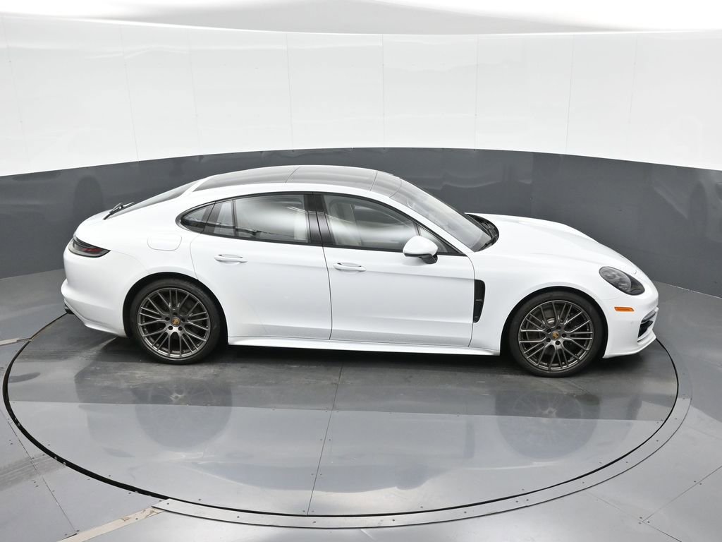 Certified 2023 Porsche Panamera GTS AWD/4WD image 31