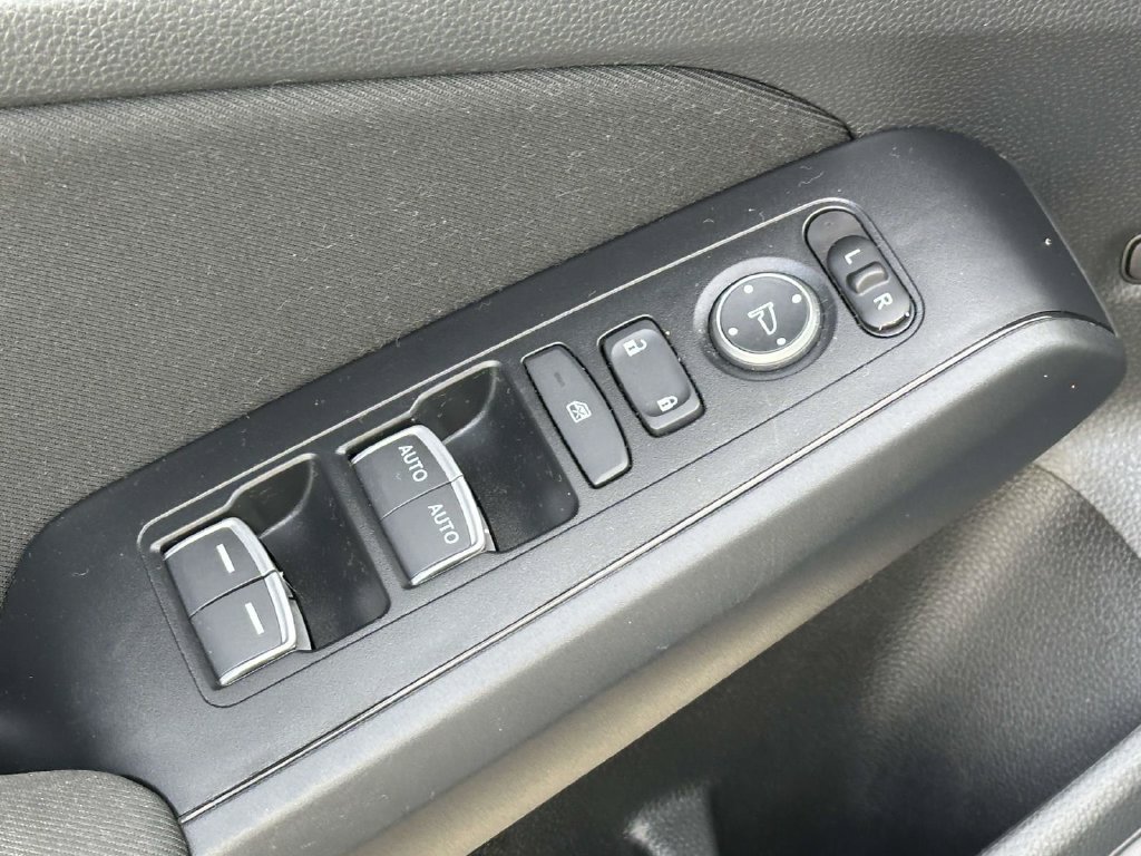 Certified 2025 Honda Civic Sport image 15