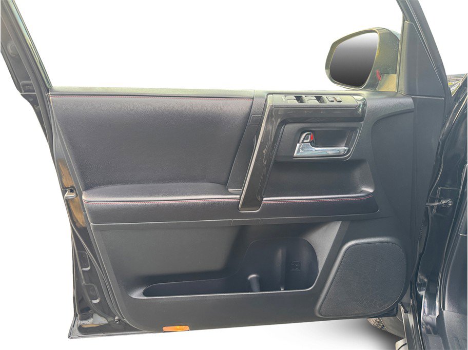 Used 2016 Toyota 4Runner Trail Premium image 17