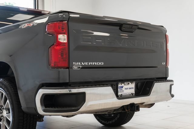 Used 2022 Chevrolet Silverado 1500 LT AWD/4WD image 12