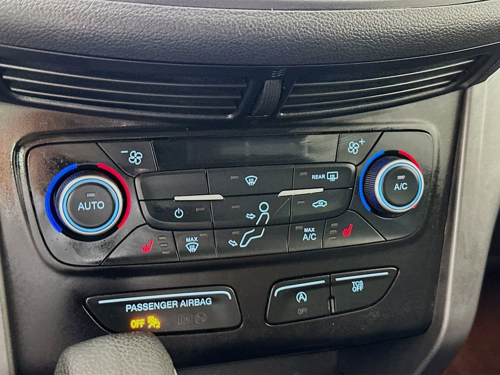 Used 2019 Ford Escape SE image 15