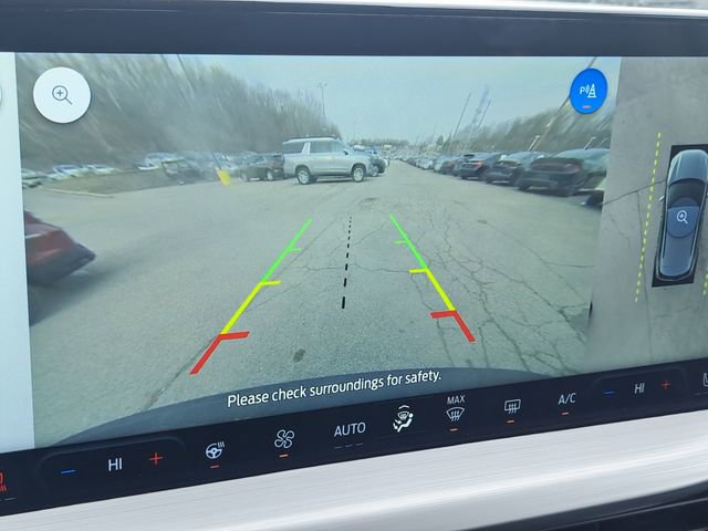 Used 2025 Ford Escape SE w/ PHEV Premium Package image 14