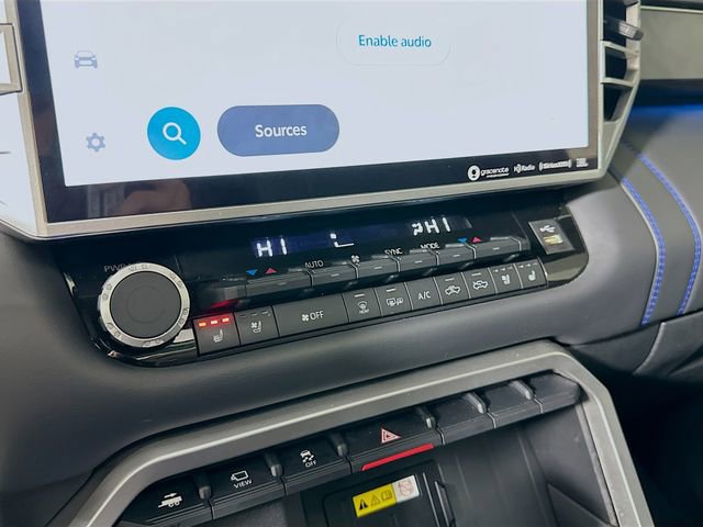 Used 2023 Toyota Tundra Platinum image 15