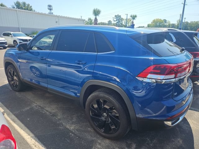 Used 2025 Volkswagen Atlas Cross Sport SE FWD image 6