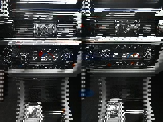 New 2026 Nissan Pathfinder SL image 18