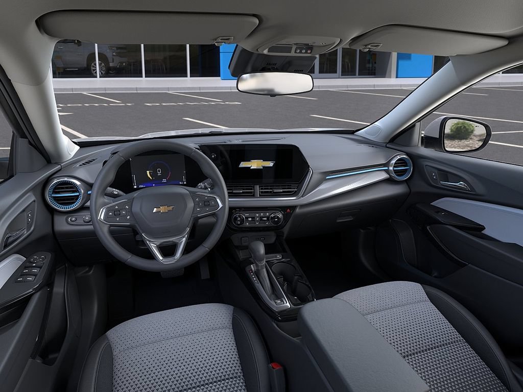 New 2026 Chevrolet Trax LT w/ Driver Confidence Package FWD image 15